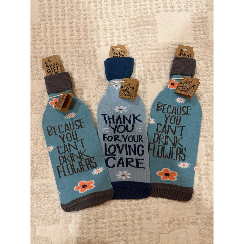 Primitives by Kathy wine sock